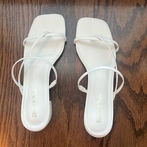 Shoe'N Tale women's strappy chunky block heels rounded square toe sandals! 8.5